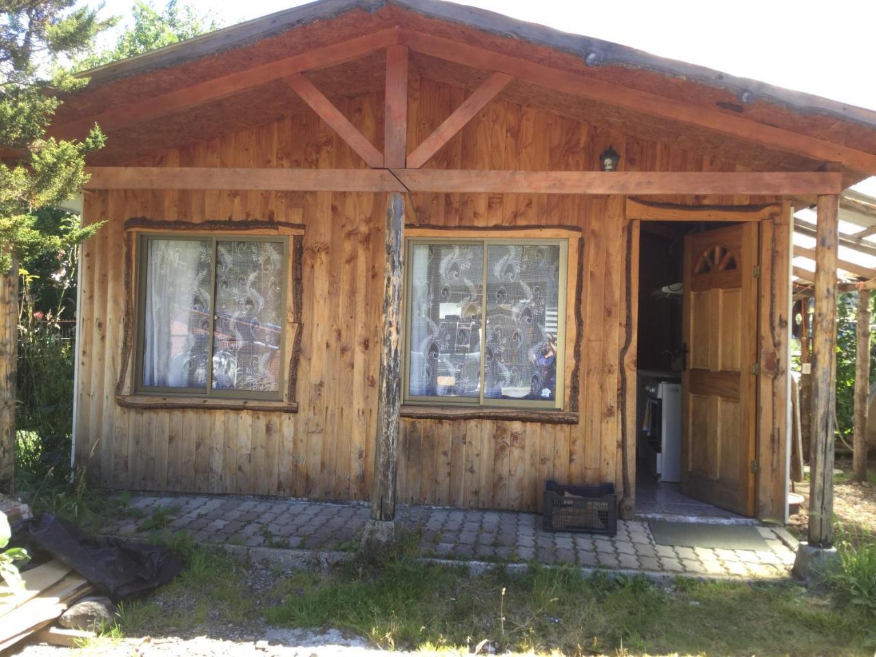 Hostal Y Cabanas Ventisquero Puerto Puyuguapi Dış mekan fotoğraf